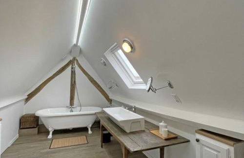 Maison de campagne rénovée, animaux acceptés, wifi - FR-1-497-195 - Foto 16