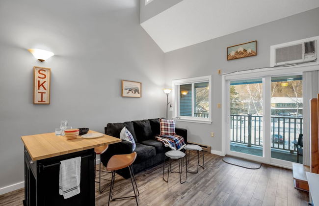 Loon Escape - Photo 9