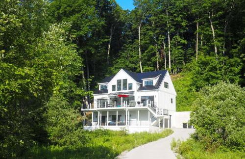 Hot Tub and Fire Pit Suttons Bay Home Near Wineries - Foto 43