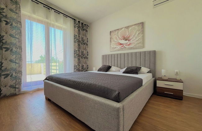 Holiday Home Mary with Pool - Photo 35