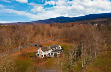 Catskill Park Farm by Avantstay Huge Yard, Fire Pit Near Windham Ski Resort - Foto 86
