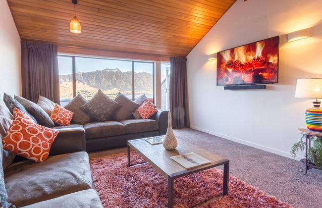 Distinctive Adjacent Two Lake View Townhouses - Foto 26