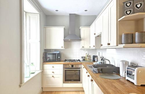 Edinburgh Elegant 1-Bedroom City Apartment - Foto 16