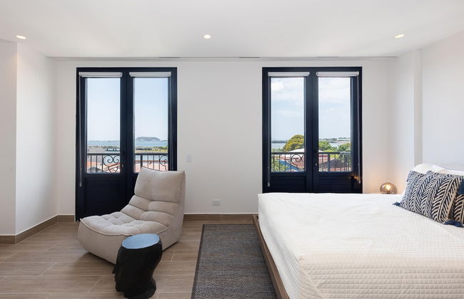 The Acapella Condo by Acomodo - Photo 16