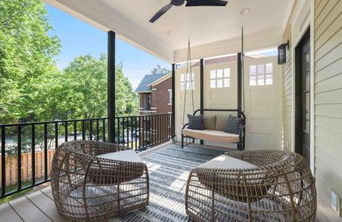 Tovey House-Walk to Downtown and Campus - Photo 47