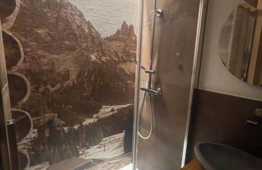 Stella Alpina San Martino di Castrozza vista Pale - Foto 3