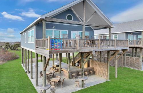 Beachfront 4BR - Tiki Bar, Yard Games, Pet-Friendly - Foto 9