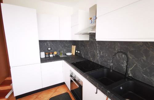 Queen Mary - Torre Faro Messina - Foto 23