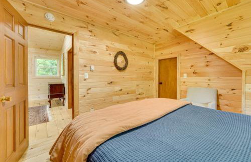 Dock and Kayaks Annabessacook Lake Retreat! - Foto 25