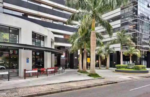 Apto 1405 com Piscina e Academia 2 Quartos Ar Condicionado no Centro Cívico com Garagem - Foto 26