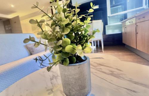 PARKING & POOL - Costa Paradise Suites- Málaga - Photo 11