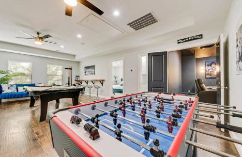 Valley Vista Luxury Retreat w Pool Cinema Games - Foto 18