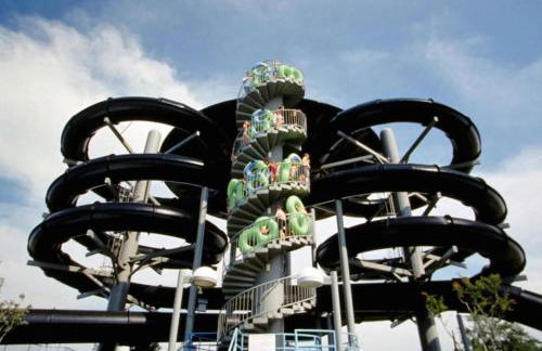 Centrally-Located 1BR Suite with Resort Pool View - Foto 13