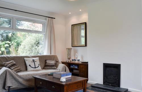 Sea Breezes - Photo 3