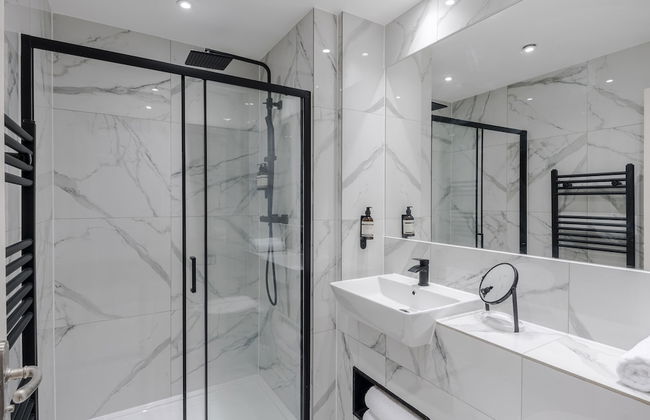 Your Apartment Shepherd's Bush - Photo 59