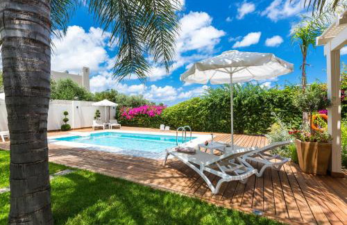 Aria Villas - Private Pool, Playground, Ping Pong & Close to Beach, By ThinkVilla - Foto 17