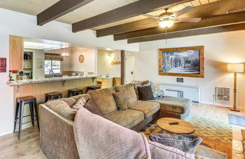 7 Mi to Rainbow Lake Pinetop Condo with Patio! - Foto 10