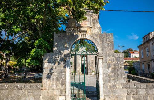 Stone House Harmony -Studio Apartment with Patio and Garden View 2 - Photo 14