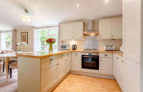 Juliet Lodge - Photo 3