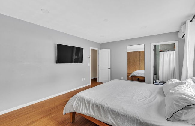 Minimal Modern Home Getaway 4 Bedroom Home - Foto 6