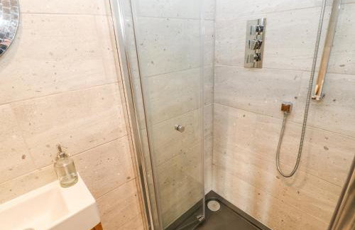 Folly Lodge - Photo 25