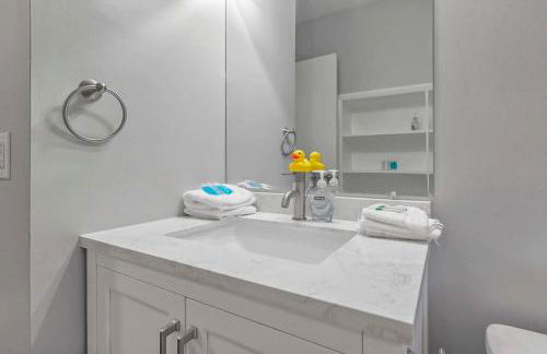 German Village Hidden Gem - 3 BR, Parking l Value - Foto 22