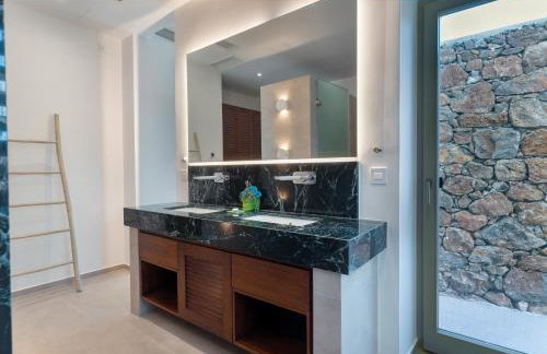 ELEONAS Paros estate - villas with partially private pools & professional tennis court - Foto 17