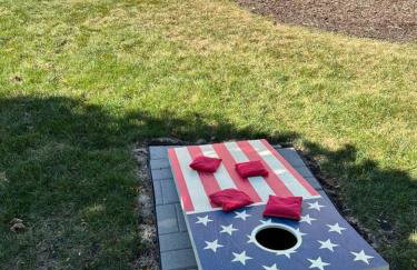 New updated Apt Half A Mile to Downtown Libertyville - Foto 16