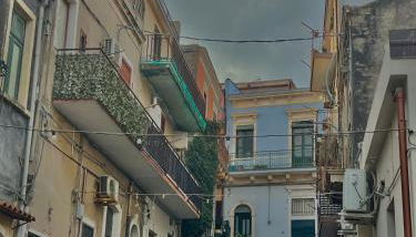 Scalinata del Nespolo Acitrezza - Foto 2