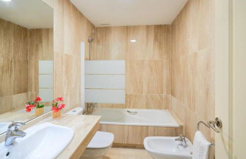 Beach & Golf Design Apartment Marbella - Photo 53