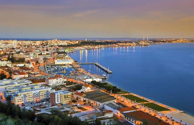 Captivating Apartment in Setubal, Portugal - Foto 1