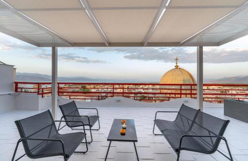 John's city center roof studio flat -panorama view - Photo 1