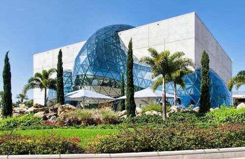 Summer Getaway Coastal Sea-Esta 4BD 3BA - Foto 42