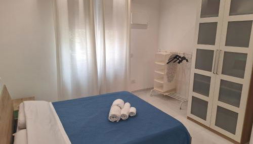 Appartamento al piano terra con ingresso indipendente, vicinissimo al mare - Foto 4