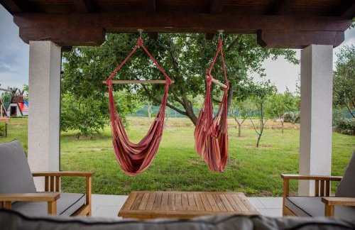 Villa Ena with Pool & Jacuzzi - Photo 24