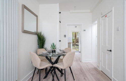 Spacious 2bed flat free parking and garden - Foto 10