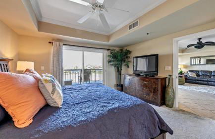 Harbor Landing 203B - Spacious Condo with views of the Harbor and Gulf - Foto 42