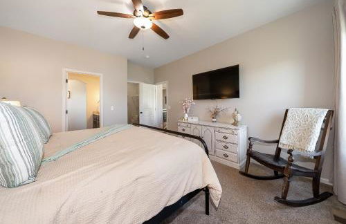 Spacious Country Farmhouse Retreat, Sleeps 16, Pool, Movie Room - Foto 44