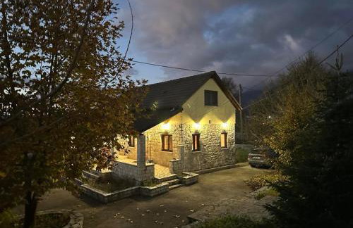 St George Stonehouse Ioannina - Foto 2