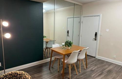 Travel Haven at Miracle Mile- 110 - Foto 35