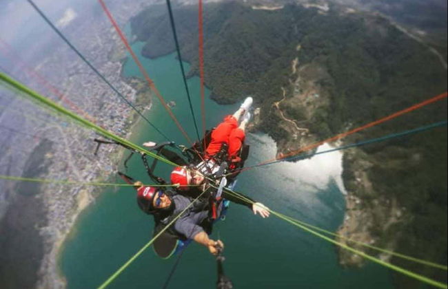 Vuelo en parapente por Pokhara - Foto 7
