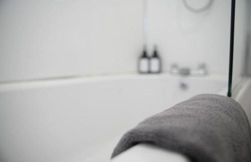 2Bed City Central East End Gem with Free Parking - Foto 13