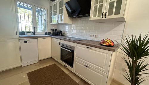 The Lemon House - Photo 5, stove, dishwasher, toaster