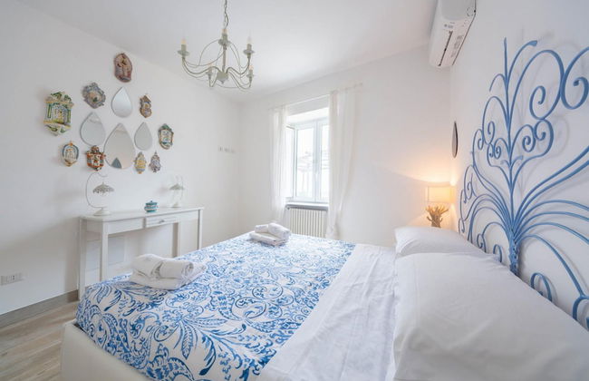 Luxury Villa Vittoria- Villa With Garden Swimming Pool and Jacuzzi Overlooking the sea - Foto 34