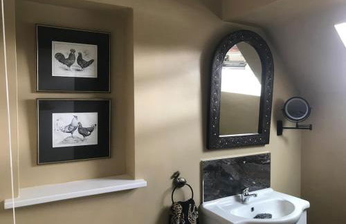 Rural farm stay with stunning indoor pool - Foto 35