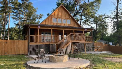 Lakefront Oasis with Private Boat Dock on Lake Palestine - Foto 3