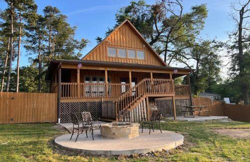 Lakefront Oasis with Private Boat Dock on Lake Palestine - Foto 3