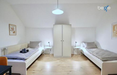 BEGE APARTMENTS DeskSide - Photo 25