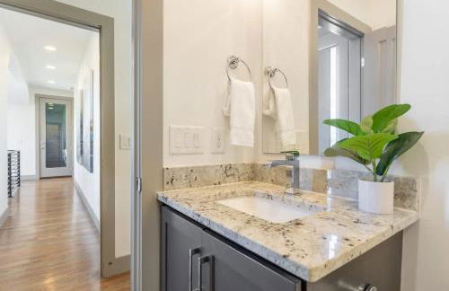 The Onyx Opal by Stay Local Nashville - Foto 70