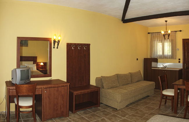 Hotel pool bar Tsigoura - Foto 4